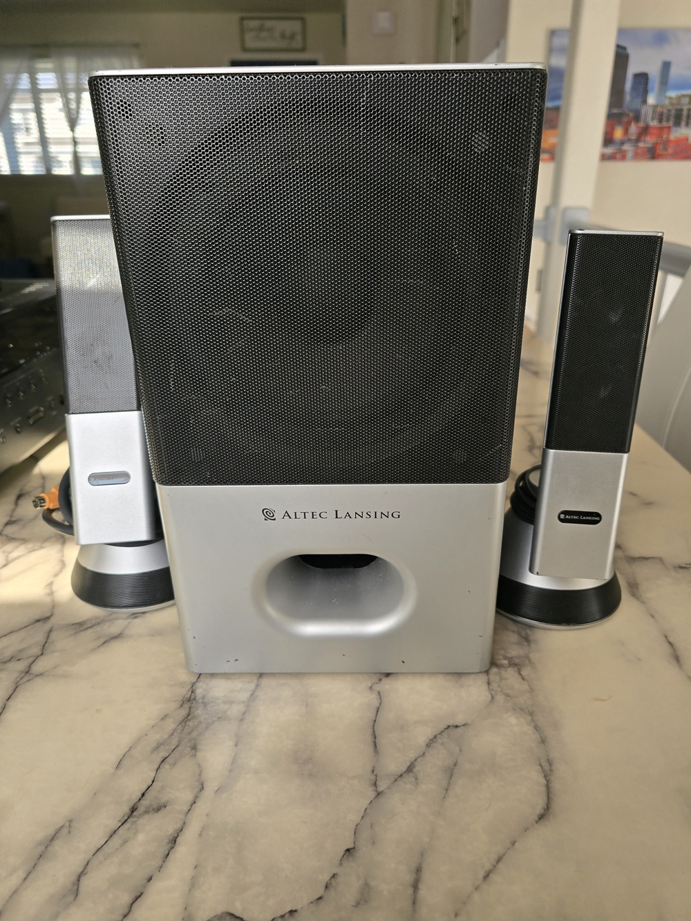 Altec Lansing VS4121 2.1 PC Computer Speaker System with Subwoofer - Tested